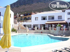 Amazones Village Suites 4*