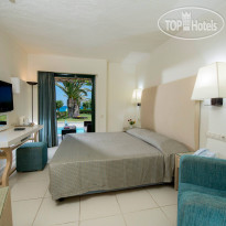 Zorbas Village Hotel