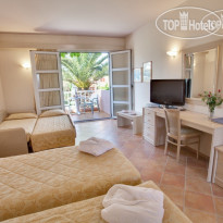 Zorbas Village Hotel