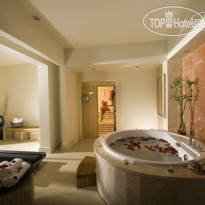 Daios Cove Luxury Resort & Villas