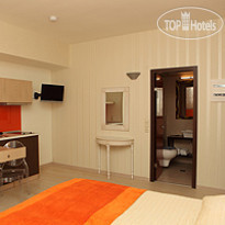 Steris Elegant Beach Hotel & Apartments