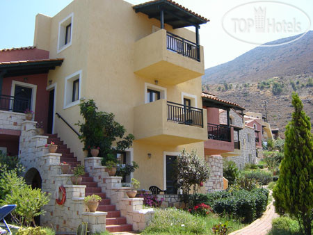 Hotelier's photos Petra Village APT