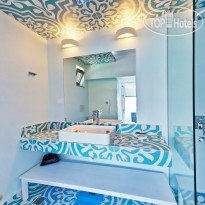 Royal Marmin Bay Boutique & Art Hotel 