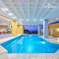 Fodele Beach & Water Park Holiday Resort Подогреваемый бассейн