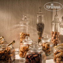 Mari Kristin Beach Hotel 