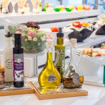 Mari Kristin Beach Hotel MAIN RESTAURANT