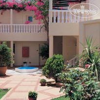 Elotis Suites 
