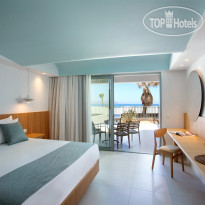 Arina Beach Hotel & Bungalows
