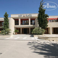 May Beach Hotel
