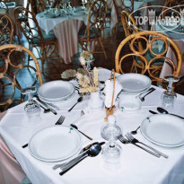 Zeus Hotels Palm Beach
