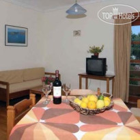 Karavanos Apartments