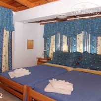 Karavanos Apartments