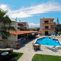 Karavanos Apartments