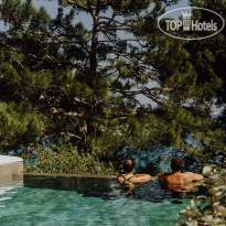 Bluegr Minos Beach Art Hotel 