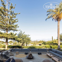 Bluegr Minos Beach Art Hotel