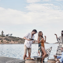 Bluegr Minos Beach Art Hotel