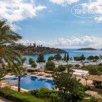 Bluegr Minos Beach Art Hotel