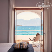 Bluegr Minos Beach Art Hotel
