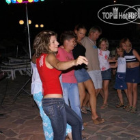 Kyknos Beach Hotel & Bungalows 