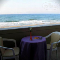 Golden Coast Apartments 