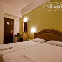 Kronos Hotel 