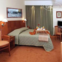 Athens Mirabello