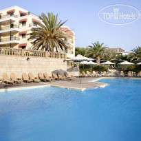 Ramada Attica Riviera 