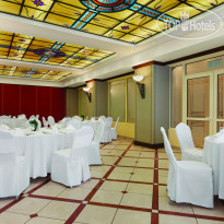 Ramada Attica Riviera 