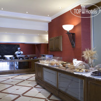 Ramada Attica Riviera 