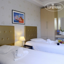 Phidias Hotel