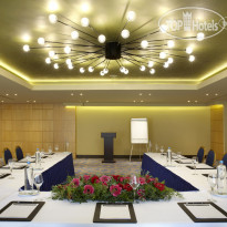Wyndham Grand Athens Meeting Room