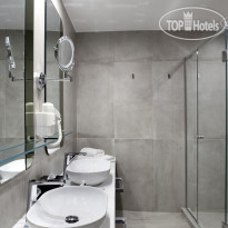 Wyndham Athens Residence Executive Suite City View