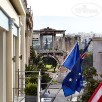 AVA Hotel Apartments & Suites 