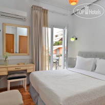 Acropolis Ami Boutique