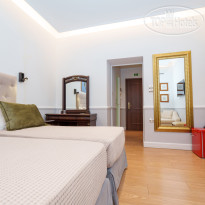 Acropolis Ami Boutique