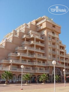New photos from tourists Los Delfines 4*