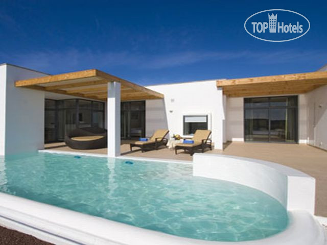 Hotel photo Playitas Villas 4*