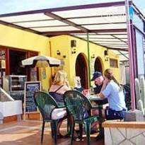 Castillo Beach Park Bungalows Терраса