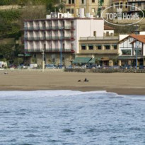 High Tech Tamarises Beach 