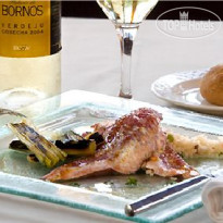 Hotel Puerta De Bilbao 