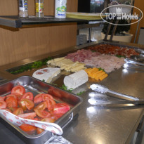 Maritimo Ris Hotel & Apartment