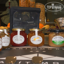 Maritimo Ris Hotel & Apartment