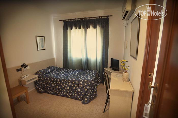 New photos from tourists Catalan 1*