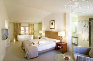 New photos from tourists Club Maritimo de Sotogrande 4*