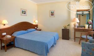 New photos from tourists Nuestra Sra del Rocio 4*