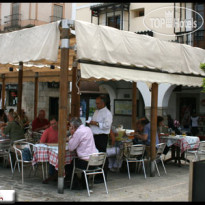 Nuria Hostal