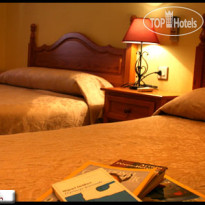 Nuria Hostal