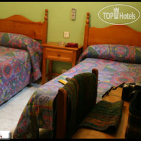 Nuria Hostal