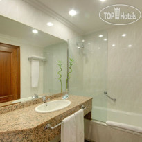 Tryp Santiago 