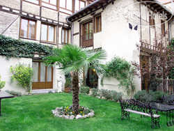Hotel photo Ayala Berganza 3*